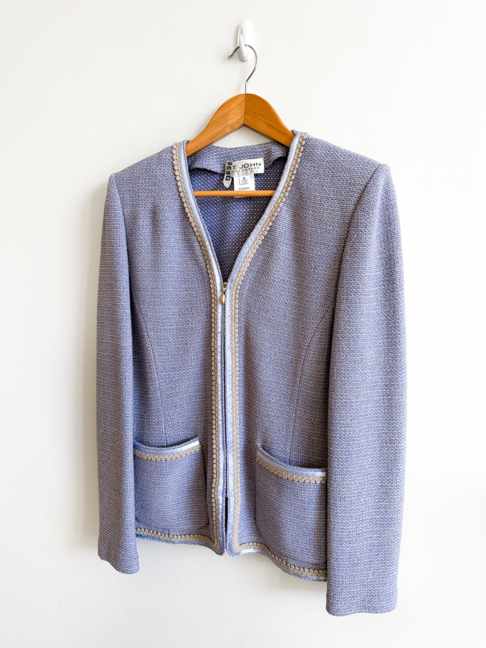 ST. JOHN COLLECTION • Santana Knit Zip Front Jacket